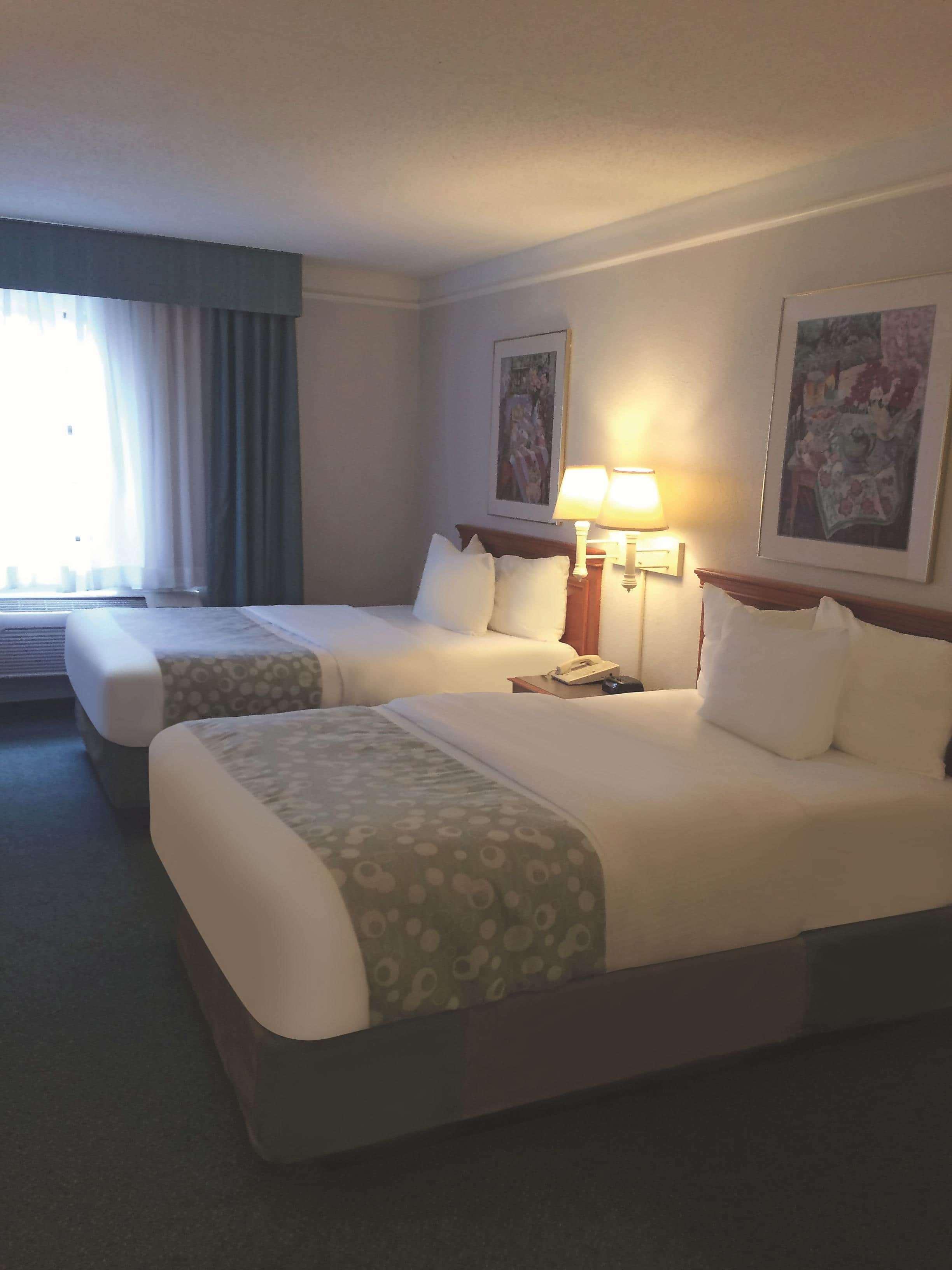 La Quinta Inn By Wyndham Columbus Airport Area Bagian luar foto